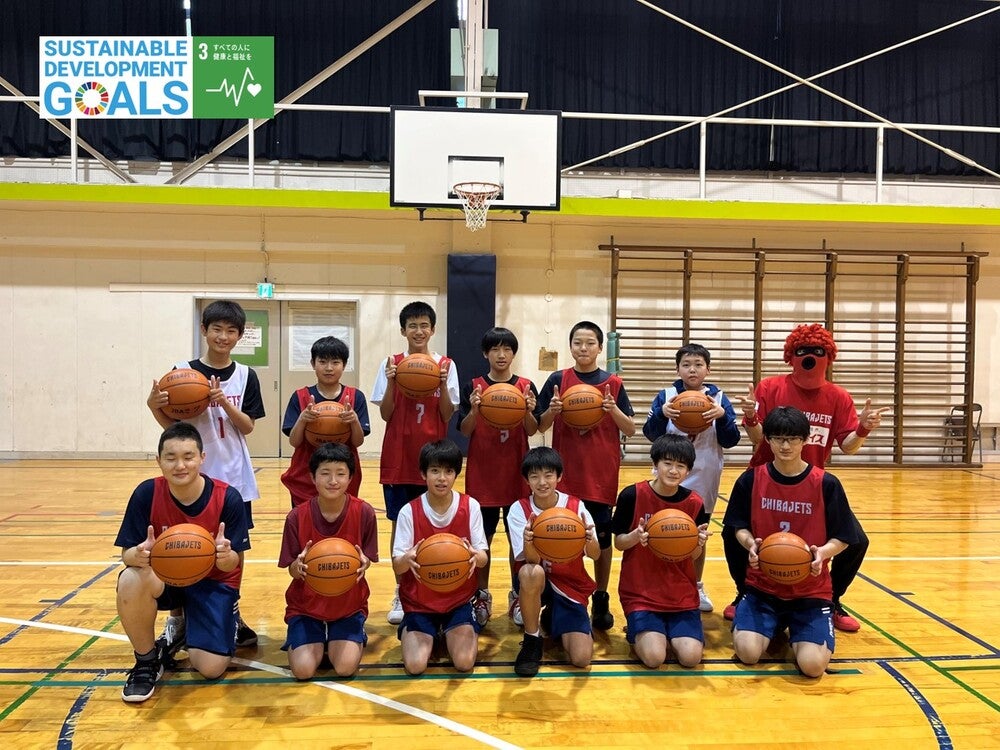 レポート 船橋市立御滝中学校バスケ部にボールとビブスを寄贈のご報告 千葉ジェッツ レポート 船橋市立御滝中学校バスケ部にボールとビブスを寄贈のご報告 千葉ジェッツ